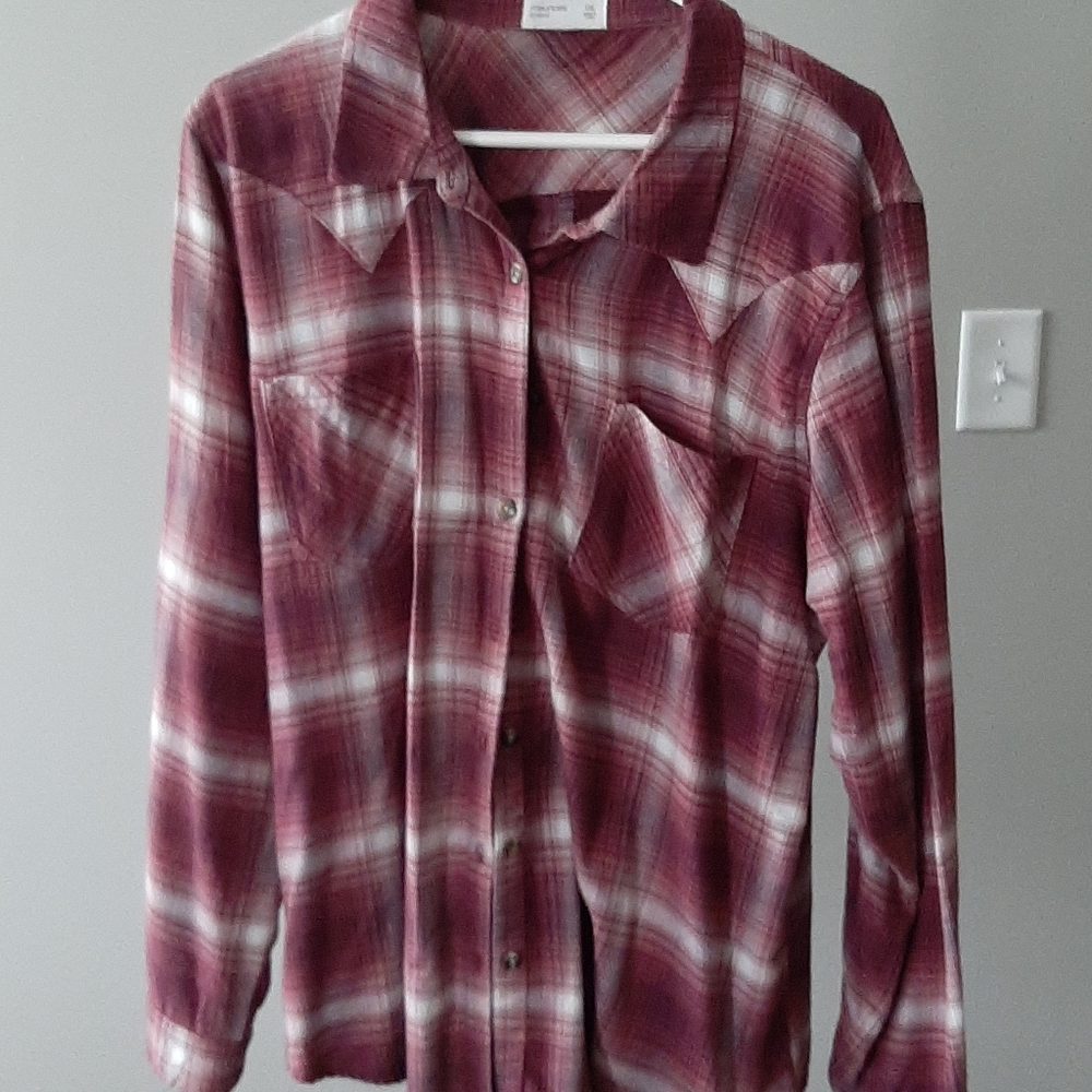 Maurices button down flannel shirt